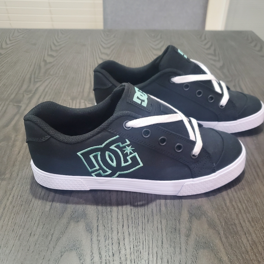 Chelsea DC shoes